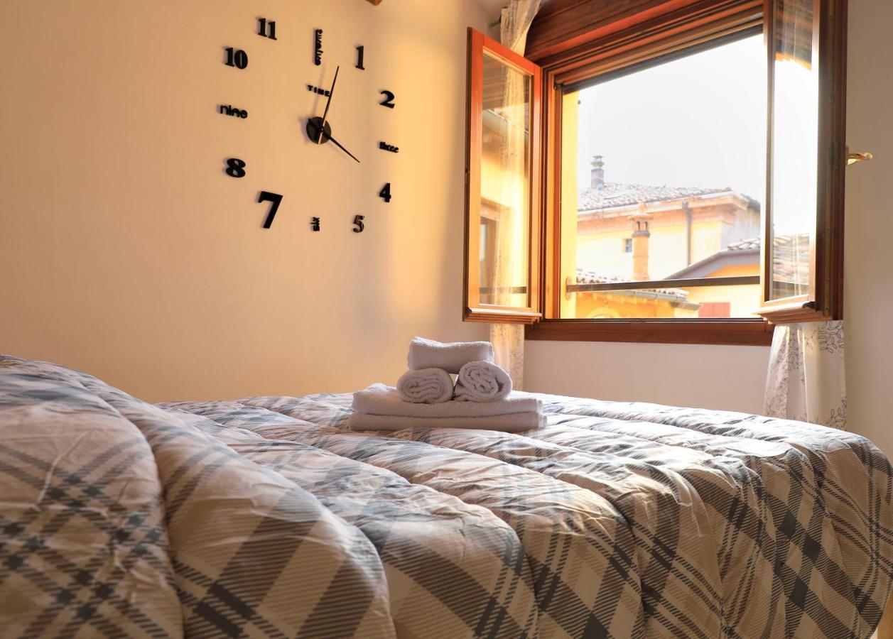 Emily House Vignola Apartman Le Vignole-sziget Kültér fotó