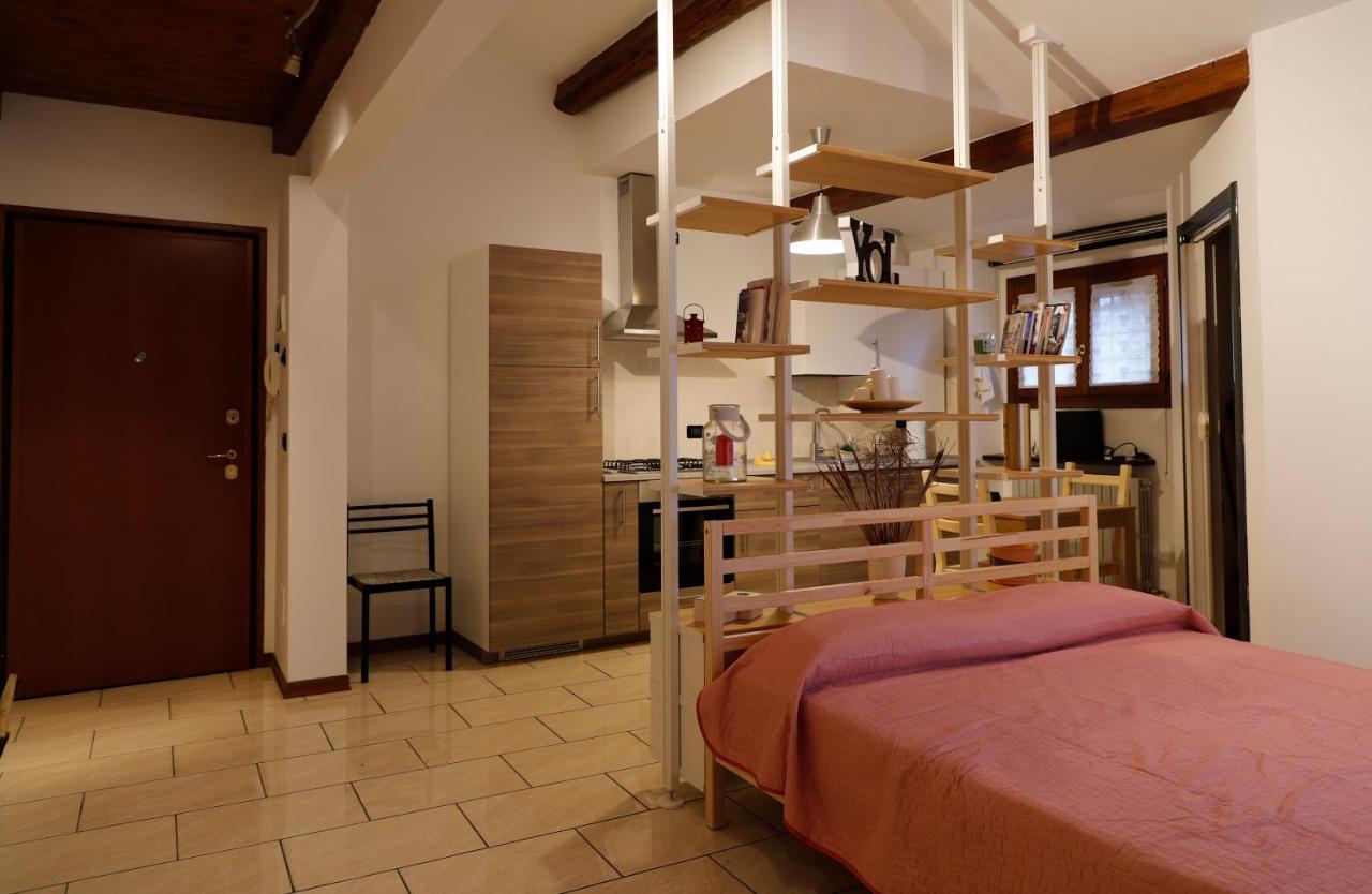 Emily House Vignola Apartman Le Vignole-sziget Kültér fotó